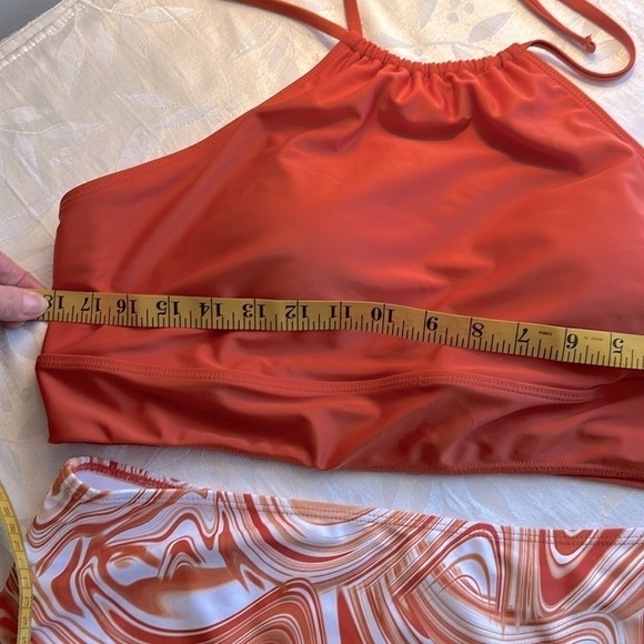 Adorable halter Bikini 2 piece. Orange & white. XXL - Picture 3 of 9